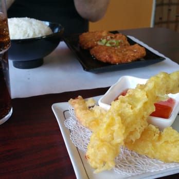 Mirin Cafe - Shrimp Tempura with Chilli sauce. - Japanese Near Me - Escondido, California Mirin Cafe - Shrimp Tempura with Chilli sauce. - Japanese Near Me - Escondido, California