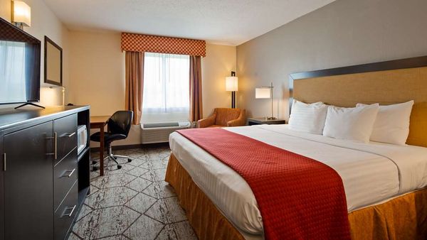 Best Western Nittany Inn Milroy by null