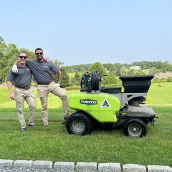 Teed & Brown - Lawn Services Near Me - Norwalk, Connecticut