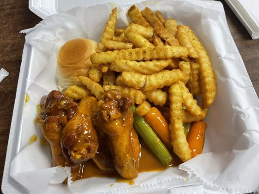 Ching's Hot Wings by null