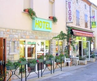 Hôtel Restaurant de la Montagne Noire by null