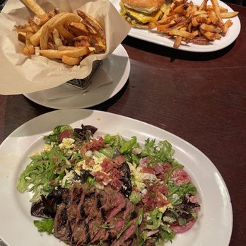 Marlow's Tavern - Gastropubs Near Me - Duluth, Georgia Marlow's Tavern - Gastropubs Near Me - Duluth, Georgia