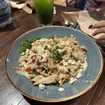 First Watch - Pesto Chicken Quinoa Bowl - Breakfast & Brunch Near Me - Phoenix, Arizona