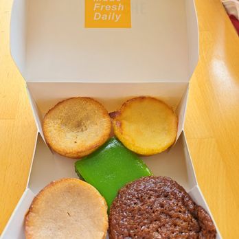 Bake & Che - Yummy cakes! - Desserts Near Me - Westminster, California Bake & Che - Yummy cakes! - Desserts Near Me - Westminster, California