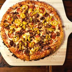 Lucy's Bar and Grill - Super Mario Pizza