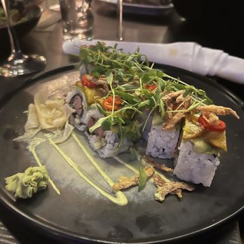 Ventanas Restaurant and Lounge - Filet and Maduro Roll - Cuban Near Me - Fort Lee, New Jersey Ventanas Restaurant and Lounge - Filet and Maduro Roll - Cuban Near Me - Fort Lee, New Jersey