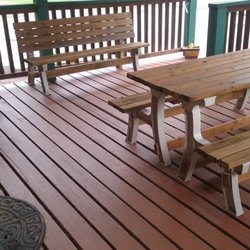 Stanton Creek Lodge - Front (entry) patio