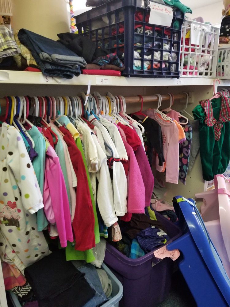 WALKER THRIFT STORE Updated June 2024 399 Mule Deer Rd, Coleville