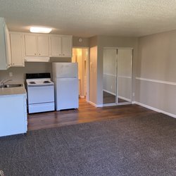Bryan Properties - Spacious Studio