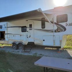 Prairie Ridge Camping - Camper rental available