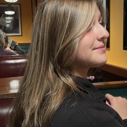 Treo Salon