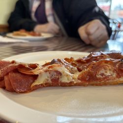 Flying Pie Pizzeria