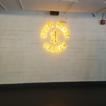 South House Garden - Dining area and restaurant logo - Pizza Near Me - Gaithersburg, Maryland South House Garden - Dining area and restaurant logo - Pizza Near Me - Gaithersburg, Maryland