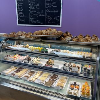 Cake Diva - Raynham - Desserts Near Me - Raynham, Massachusetts Cake Diva - Raynham - Desserts Near Me - Raynham, Massachusetts