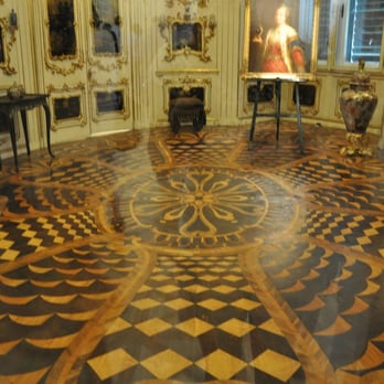 Europa Holiday Tours - Austria...Queen Maria Theresa's palace. - Travel Services Near Me - San Gabriel, California