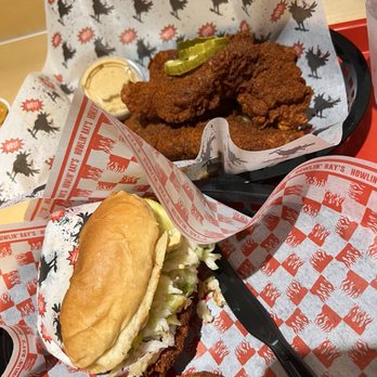 Howlin' Ray's - Tenders and Sando (Medium Heat) Good kick! - Southern Near Me - Pasadena, California Howlin' Ray's - Tenders and Sando (Medium Heat) Good kick! - Southern Near Me - Pasadena, California