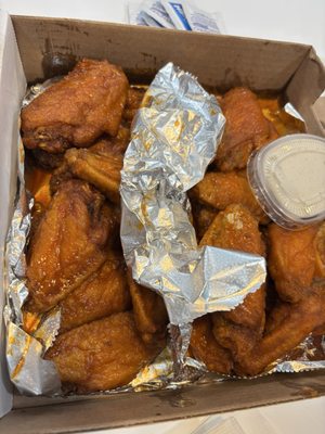 Wingnutz Bar and Grill by null