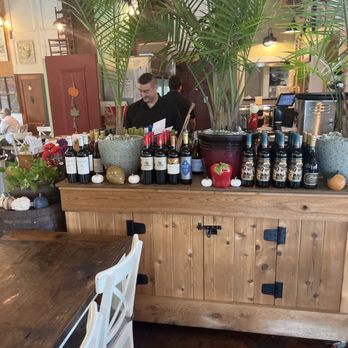 WALLACE’S AT THE GREENHOUSE - Updated October 2024 - 241 Photos & 167 ...