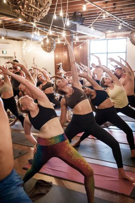 YTX Yoga, Strength, Pilates, & HIIT Training by null