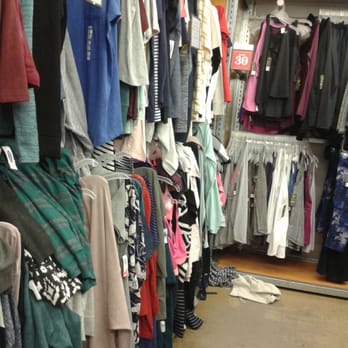 Old Navy - Men's Clothing Near Me - Norridge, Illinois