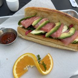 Tuna sandwich