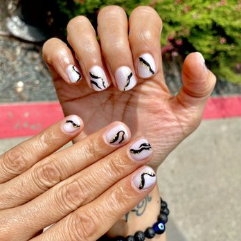 Simrans Salon - Nail Technicians Near Me Simrans Salon - Nail Technicians Near Me