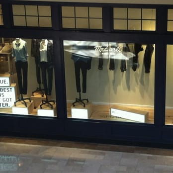 Madewell - Accessories Near Me - Chestnut Hill, Massachusetts