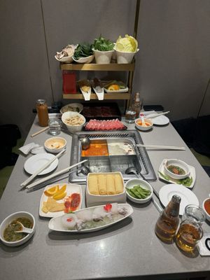 Haidilao Hot Pot Markham - 海底捞火锅 by null
