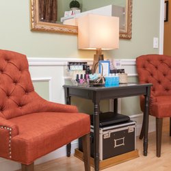 Benessere Skin Spa & Nail Care - Waiting area