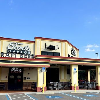 Ford's Garage Westchase - Walk up - Burgers Near Me - Tampa, Florida Ford's Garage Westchase - Walk up - Burgers Near Me - Tampa, Florida