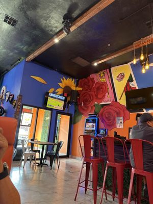 Tipzy's Tacos & Beer by null