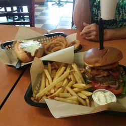 Crockery Cafe and Infusery - Smokehouse burger, special of the day in the back.