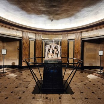 Lincoln Tomb - Landmarks & Historical Buildings Near Me - Springfield, Illinois Lincoln Tomb - Landmarks & Historical Buildings Near Me - Springfield, Illinois