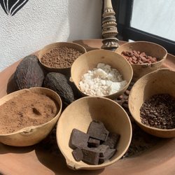 Mente Cacao - Sample their chocolate experience