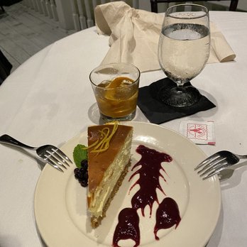 Galyn's - Cheesecake - Seafood Near Me - Bar Harbor, Maine Galyn's - Cheesecake - Seafood Near Me - Bar Harbor, Maine