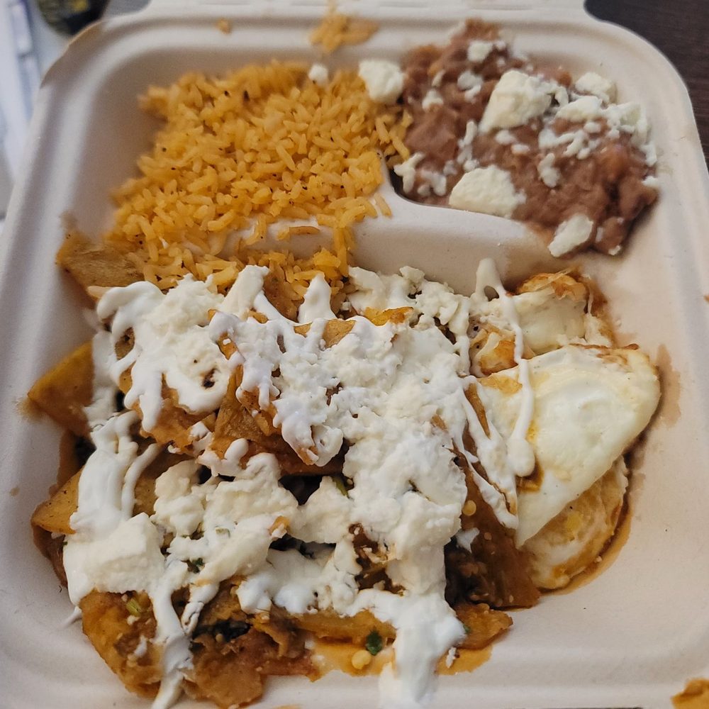 Divino's Bakery & Restaurant - Chilaquiles- door dashed! - Mexican Near Me - Moreno Valley, California Divino's Bakery & Restaurant - Chilaquiles- door dashed! - Mexican Near Me - Moreno Valley, California