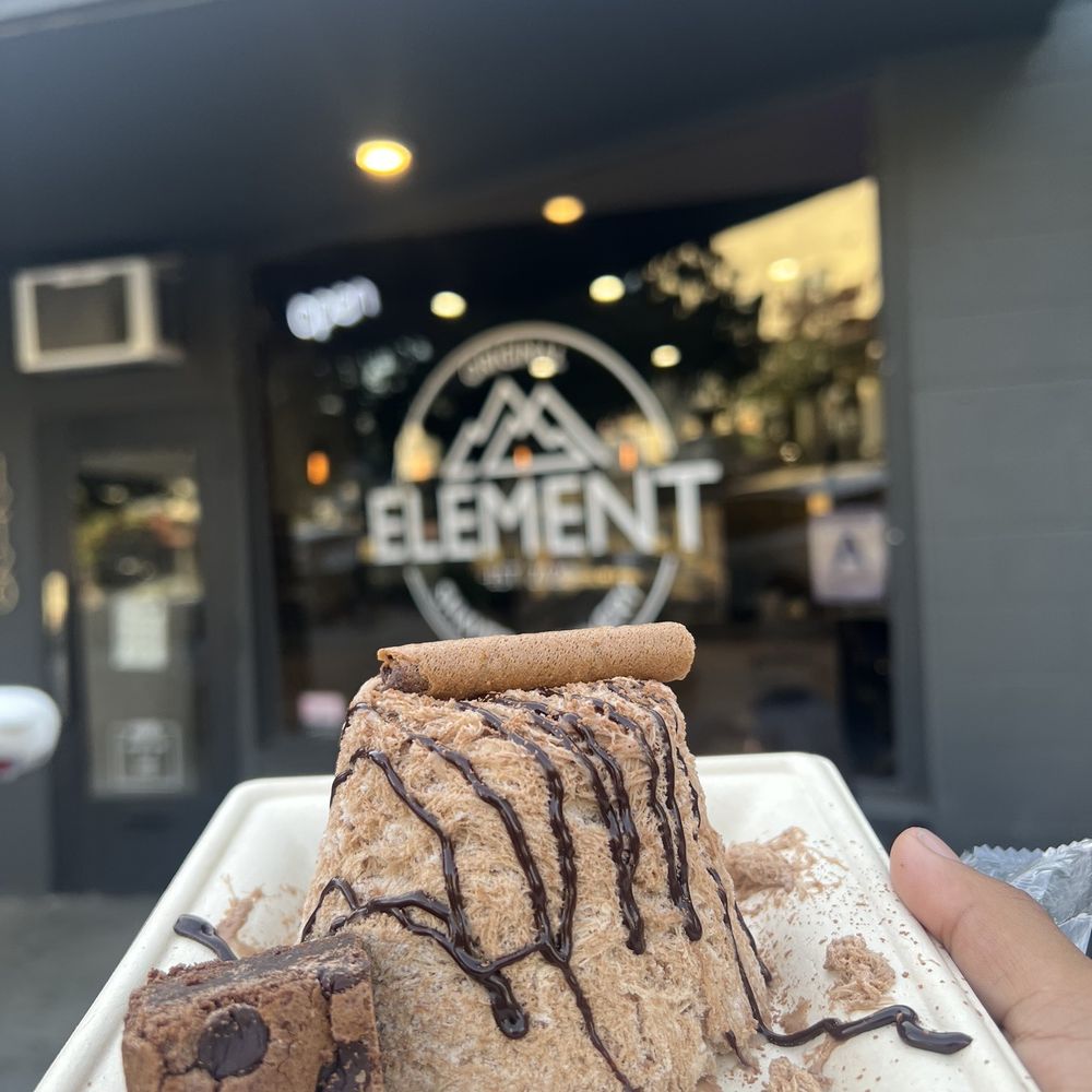 Element Shaved Creamery - This is some amazing shaved ice!  I came from the SFV valley and it was definitely worth the drive - Desserts Near Me - Yucaipa, California