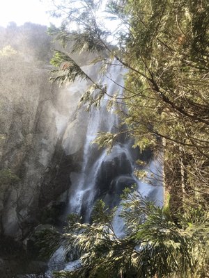 Kings Canyon Visitor Center by null