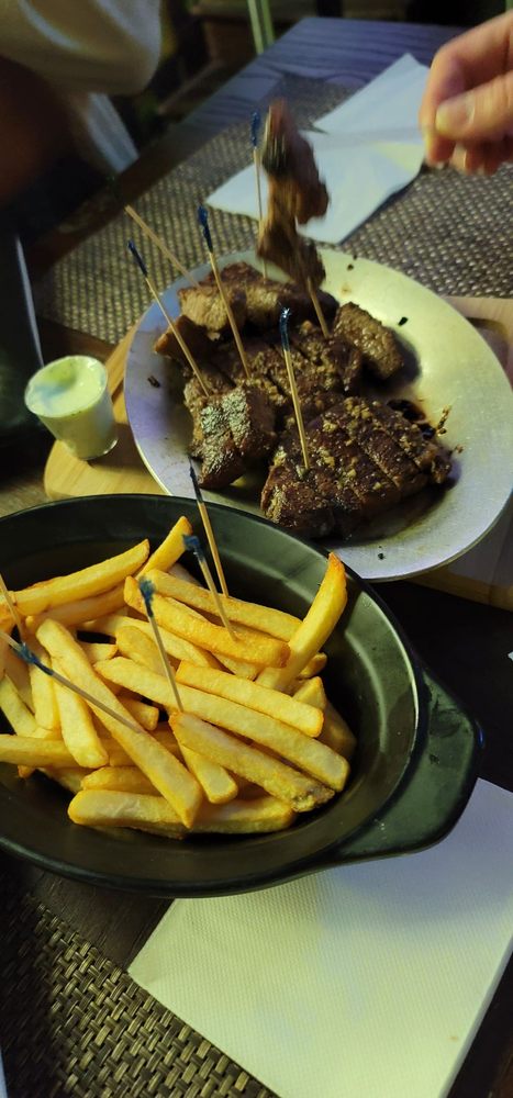 Caipirinhas Sports Bar And Grill