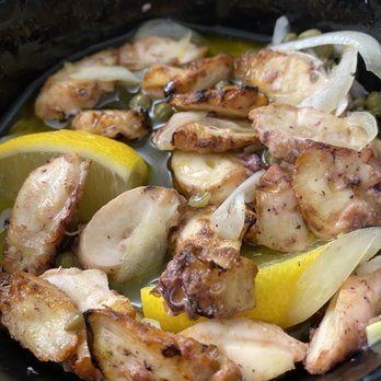 Zo Greek - Greek Near Me - Somerville, Massachusetts