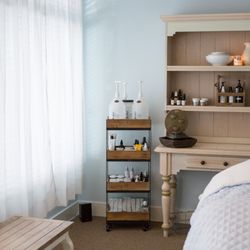 Rich Earth Organic Skin Care Studio