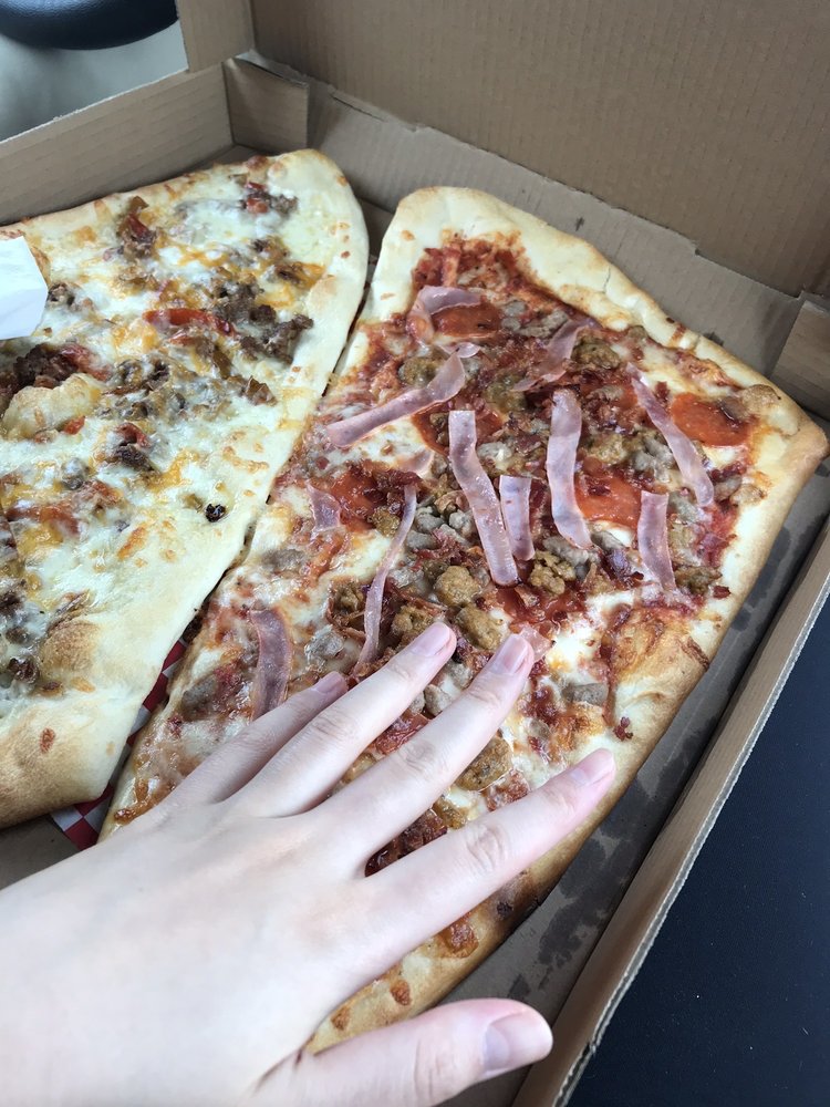 FRONT STREET DELI Updated June 2024 14 Photos & 45 Reviews 405