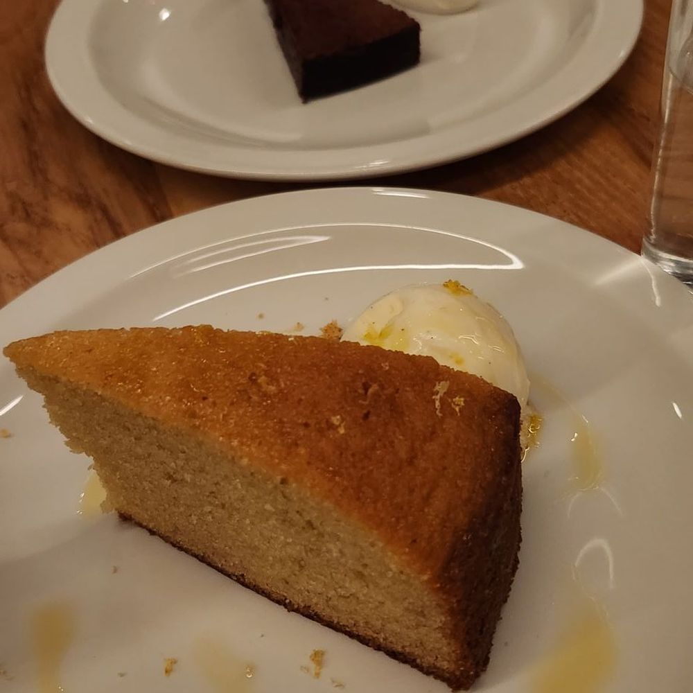 Olive oil cake