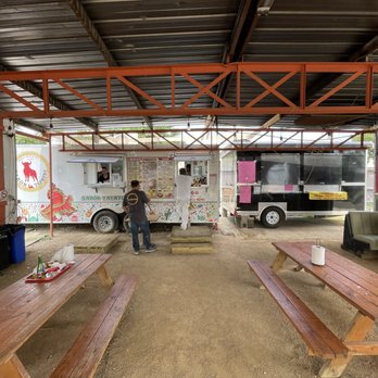 Sabor Tapatio - Food Trucks Near Me - Austin, Texas