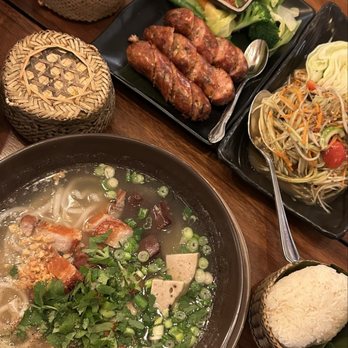 Laos Kitchen - Khao piak (Lao combo), Lao sausage, Lao papaya salad - Laotian Near Me - San Rafael, California
