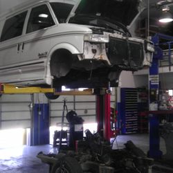 J & T Auto Service - 1998 GMC Safari