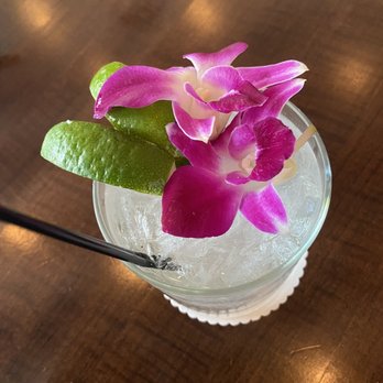 Maison Pucha Bistro - Pretty drinks -- we don't order specialty drinks but they made my tequila and soda pretty anyway - French Near Me - Houston, Texas Maison Pucha Bistro - Pretty drinks -- we don't order specialty drinks but they made my tequila and soda pretty anyway - French Near Me - Houston, Texas