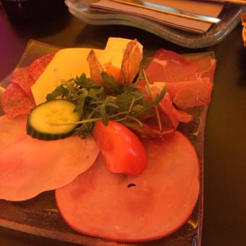 Republic Cafe - Bars Near Me - Salzburg, 5