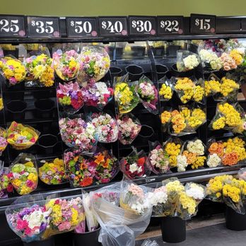 Kroger - So many choices - Grocery Near Me - Conroe, Texas