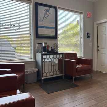 Injury Care Centers - Nice coffee area - Medical Centers Near Me - Jacksonville, Florida Injury Care Centers - Nice coffee area - Medical Centers Near Me - Jacksonville, Florida